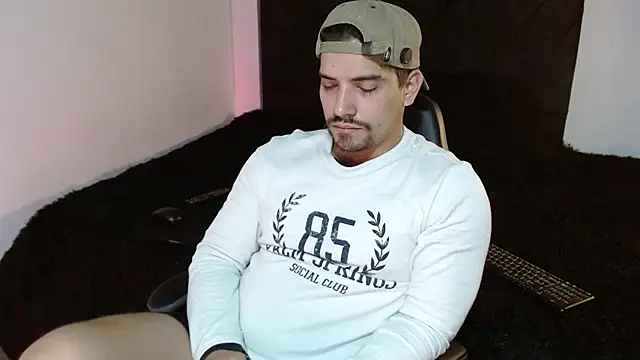 Snapshot of Ian_Daviz chatting on April 2026 10:58:02 PM Ian Daviz online show from April 2026 10:58:02 PM