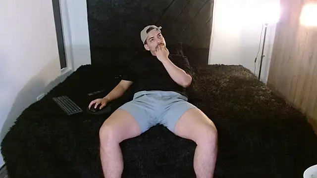 Ian Daviz online show from July 2026 12:59:01 PM
