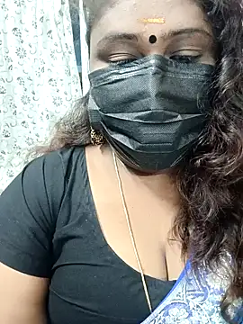 Snapshot of simran21 chatting on January 2025 02:42:01 PM simran21 online show from January 2025 02:42:01 PM