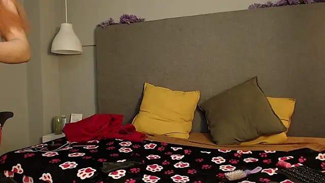 Snapshot of Poison_luna chatting on February 2025 07:56:01 PM Poison luna online show from February 2025 07:56:01 PM