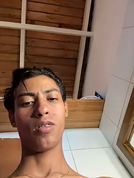 Mauuu18 online show from January 2025 12:50:02 PM