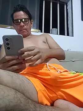 manuelmen211 online show from July 2026 04:41:02 AM