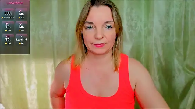 Snapshot of Regina__blue chatting on February 2025 07:38:01 PM Regina blue online show from February 2025 07:38:01 PM