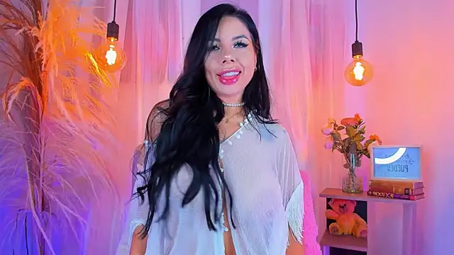 Natasha hartaman online show from January 2025 07:28:01 PM