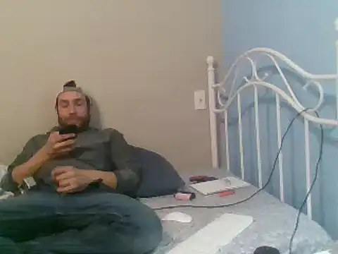 Snapshot of SmokingSloth chatting on February 2025 11:06:01 PM SmokingSloth online show from February 2025 11:06:01 PM