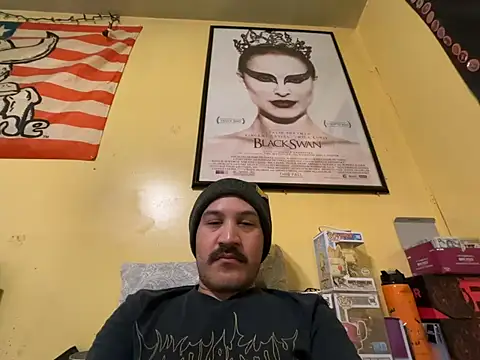 Snapshot of Sleeker99 chatting on March 2026 01:44:02 AM Sleeker99 online show from March 2026 01:44:02 AM