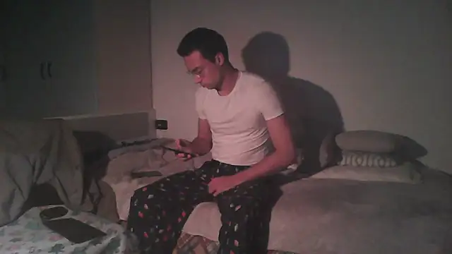 Snapshot of xentetube01 chatting on November 2025 07:41:02 PM xentetube01 online show from November 2025 07:41:02 PM