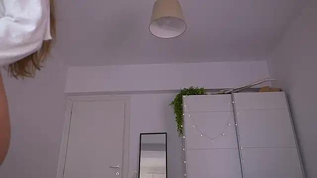 Snapshot of FazeyJ_ chatting on November 2025 07:40:02 AM FazeyJ online show from November 2025 07:40:02 AM