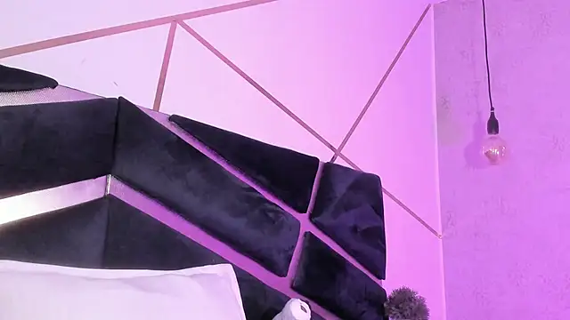 Snapshot of Charlie_Williams chatting on January 2025 08:28:01 PM Charlie Williams online show from January 2025 08:28:01 PM