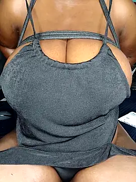 BlackJaguar30 online show from April 2026 06:13:05 AM