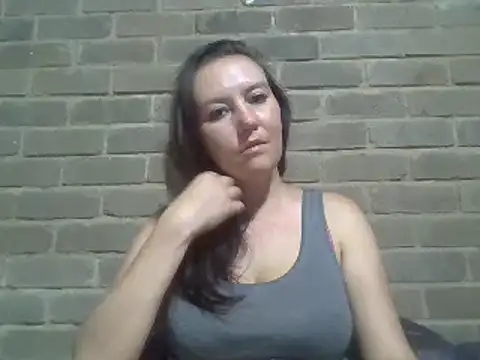 EksJouneMwah online show from January 2025 12:39:02 PM