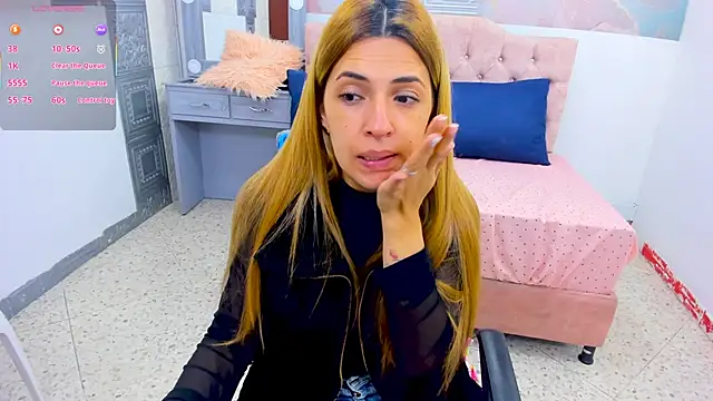 EvaaLovia1 online show from January 2025 01:53:02 PM