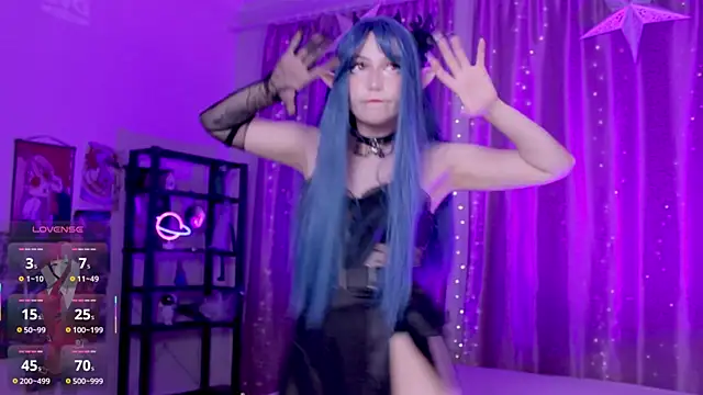 Carolina Leep online show from September 2025 05:12:02 PM