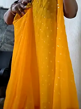 Snapshot of sneha_rose chatting on November 2025 06:14:02 AM sneha rose online show from November 2025 06:14:02 AM