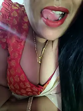 Snapshot of sneha_rose chatting on December 2025 05:20:01 PM sneha rose online show from December 2025 05:20:01 PM