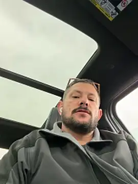 Snapshot of boytoyfrindles chatting on December 2025 09:00:01 PM boytoyfrindles online show from December 2025 09:00:01 PM