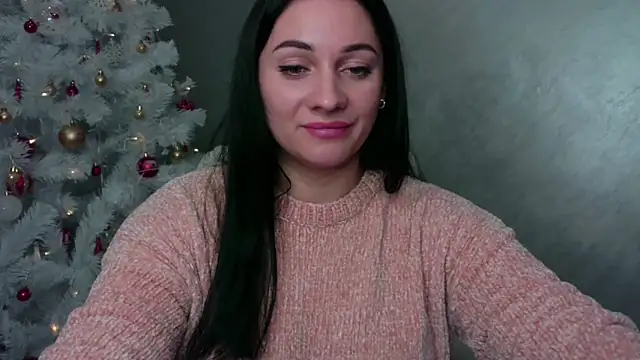 Snapshot of Emelyblum chatting on December 2024 03:44:02 AM Emelyblum online show from December 2024 03:44:02 AM