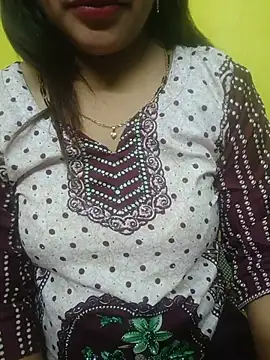 Sexyranibhabhi online show from May 2026 02:24:02 PM