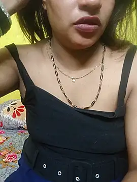 Sexyranibhabhi online show from May 2026 02:55:02 PM