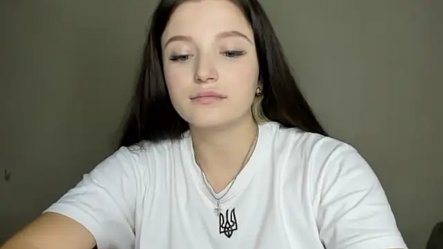 EvaaMillerr99 online show from November 2025 09:51:02 AM