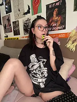 MoonAgnes online show from July 2026 04:39:02 AM