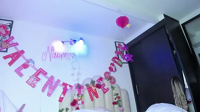 Snapshot of NaomiAsha chatting on February 2025 02:26:02 PM NaomiAsha online show from February 2025 02:26:02 PM