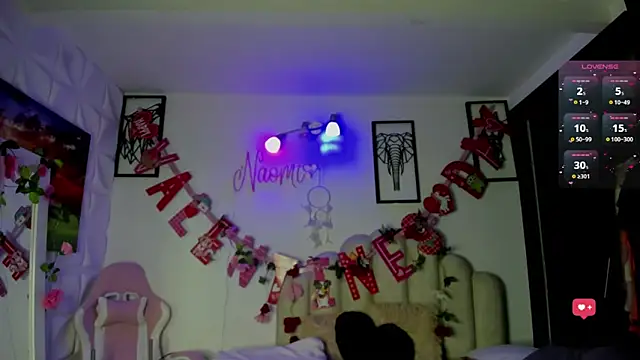 Snapshot of NaomiAsha chatting on February 2025 11:15:02 PM NaomiAsha online show from February 2025 11:15:02 PM