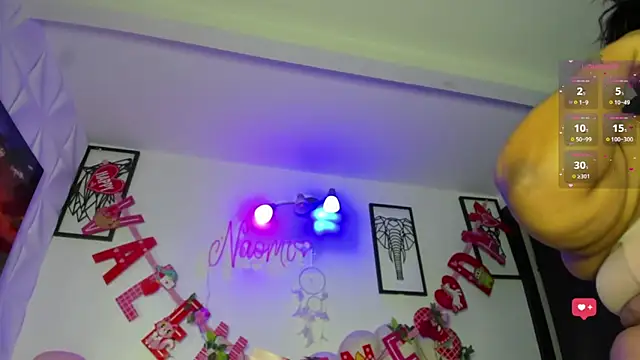 Snapshot of NaomiAsha chatting on February 2025 10:20:01 PM NaomiAsha online show from February 2025 10:20:01 PM