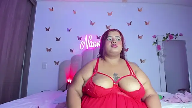 Snapshot of NaomiAsha chatting on November 2025 11:07:02 PM NaomiAsha online show from November 2025 11:07:02 PM