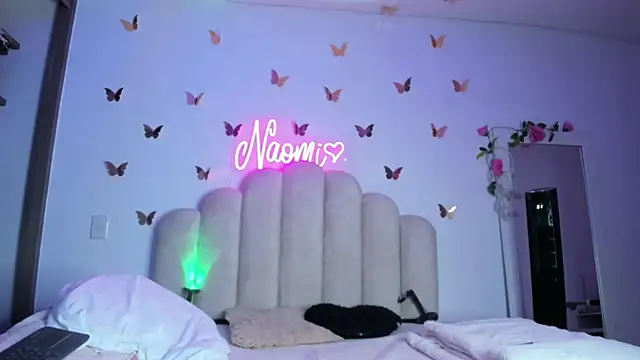 Snapshot of NaomiAsha chatting on November 2025 11:27:02 PM NaomiAsha online show from November 2025 11:27:02 PM