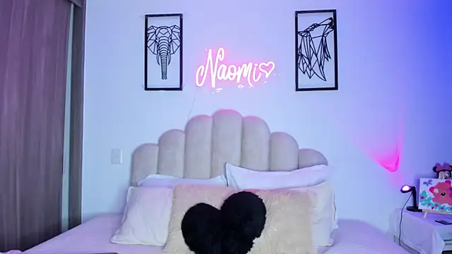 Snapshot of NaomiAsha chatting on February 2026 08:10:01 PM NaomiAsha online show from February 2026 08:10:01 PM