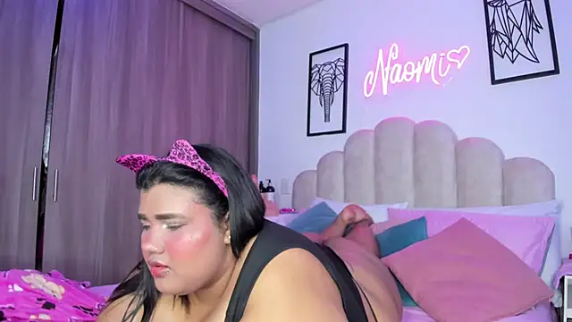 Snapshot of NaomiAsha chatting on April 2026 08:29:01 PM NaomiAsha online show from April 2026 08:29:01 PM