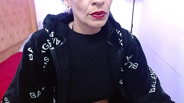 AlexandraJones  online show from February 2025 09:26:02 AM