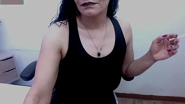 AlexandraJones  online show from November 2025 12:24:02 AM