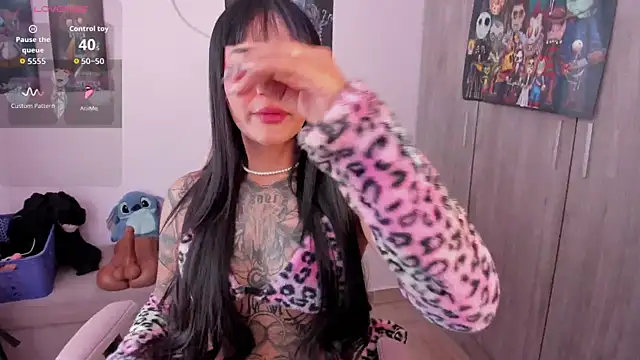 Sweet-bunny1 online show from June 2026 02:52:02 PM