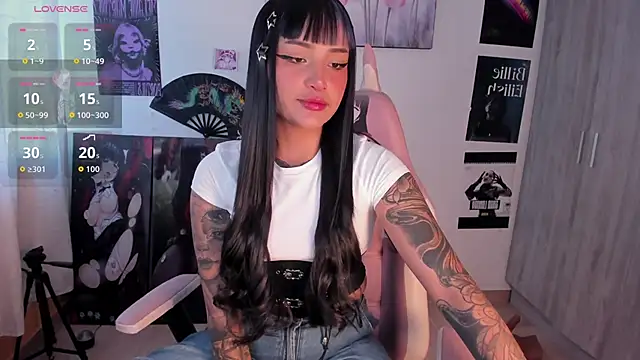 Sweet-bunny1 online show from June 2026 10:19:02 PM