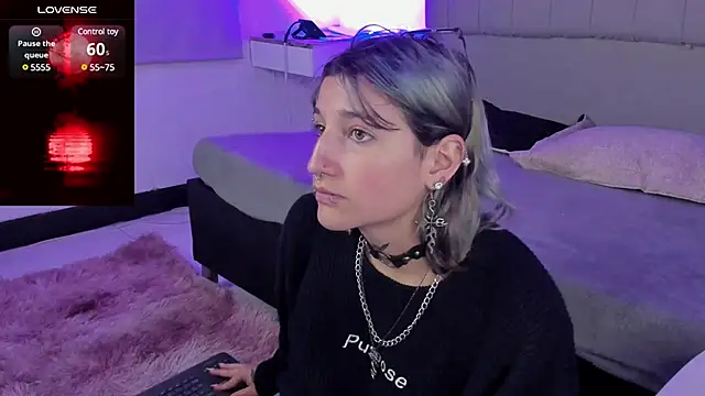 SukiFuyu  online show from March 2025 12:23:02 PM