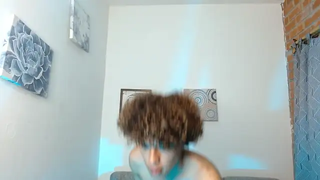 nickolas moon online show from January 2025 02:50:02 AM