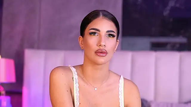 RaisaKali online show from October 2025 04:19:01 PM