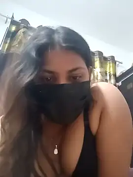 Hotmilfxox online show from December 2024 04:09:02 PM