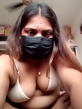 Hotmilfxox online show from January 2025 12:31:01 PM