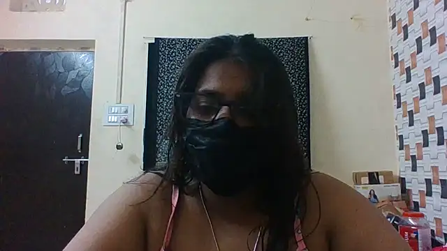 Hotmilfxox online show from June 2026 10:42:02 AM