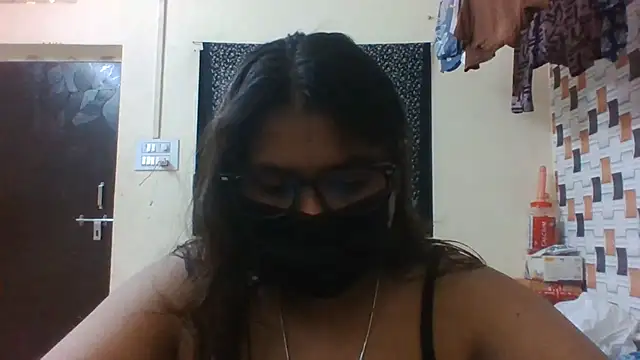 Hotmilfxox online show from June 2026 08:06:02 AM