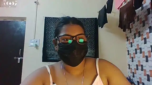 Hotmilfxox online show from July 2026 08:50:01 AM
