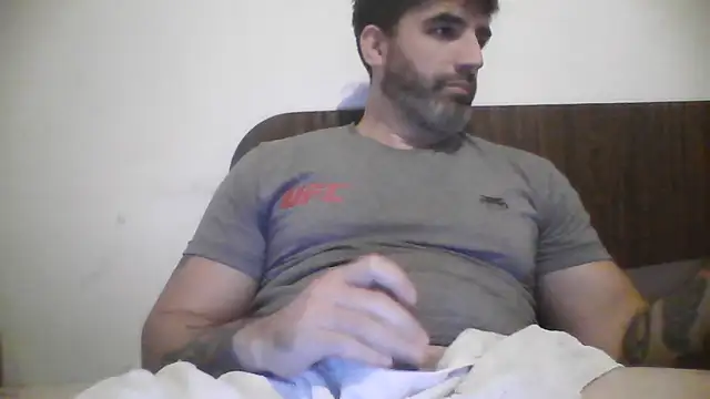 ozzypsico13 online show from May 2026 03:02:02 AM