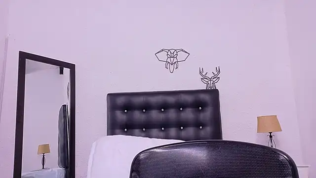 Snapshot of Skinny_hottie18 chatting on January 2025 04:55:02 PM Skinny hottie18 online show from January 2025 04:55:02 PM