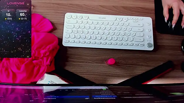 candy queeen online show from January 2025 05:08:02 AM