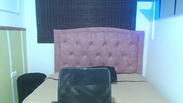 Ruby Your Milf online show from May 2026 06:36:01 PM