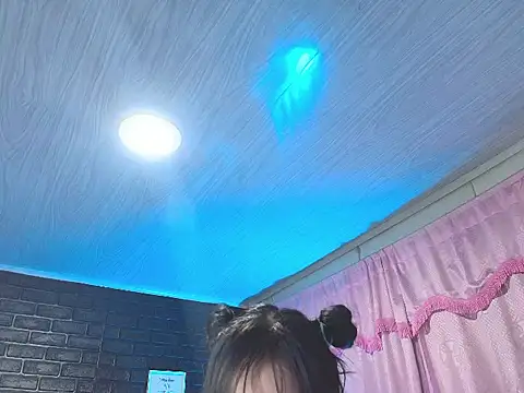 Snapshot of loren_tits24 chatting on January 2025 01:08:01 AM loren tits24 online show from January 2025 01:08:01 AM