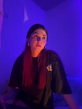 Snapshot of AnnyCherry_ chatting on February 2025 07:00:01 PM AnnyCherry online show from February 2025 07:00:01 PM